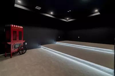 365 Charles River St, Needham, MA 02492 - Photo 35