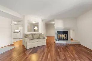 380 Place Ln, Woburn, MA 01801 - Photo 5