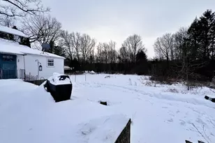 534 S West St, Agawam, MA 01030 - Photo 3