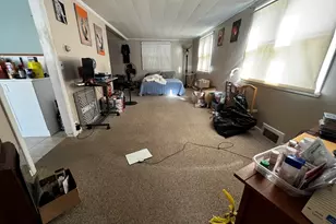 534 S West St, Agawam, MA 01030 - Photo 13