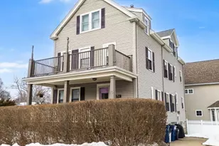 15 Hillock St, Boston, MA 02131 - Photo 3