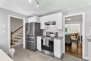 55 West St, Medfield, MA 02052 - Photo 7