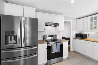 55 West St #3, Medfield, MA 02052 - Photo 11