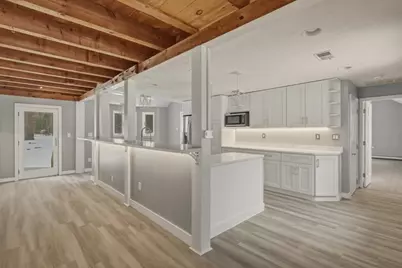 98 Walnut St, Halifax, MA 02338 - Photo 3