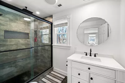 22 Eastland Ter, Haverhill, MA 01830 - Photo 19