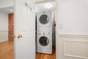 109 Beacon St, Boston, MA 02116 - Photo 7