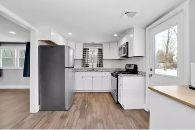 68 Gisele's Way, New Bedford, MA 02745 - Photo 9