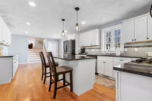 31 Floyd Ave, Tewksbury, MA 01876 - Photo 11