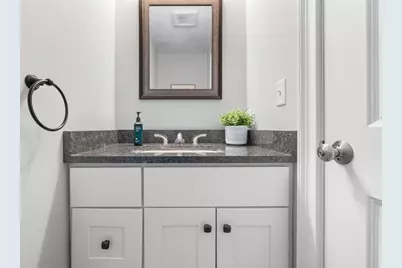 31 Floyd Ave, Tewksbury, MA 01876 - Photo 15