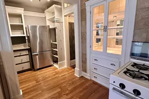 7 Dupont St, Worcester, MA 01604 - Photo 9