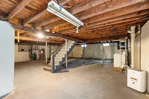 15 Nichols Ave, Lynn, MA 01902 - Photo 21