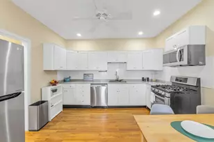 122 Day St, Boston, MA 02130 - Photo 5