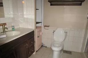 659 Highland St, Northbridge, MA 01534 - Photo 15