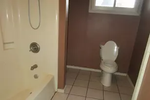 659 Highland St, Northbridge, MA 01534 - Photo 7