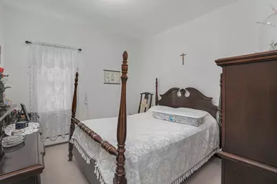 199 Bonney St, New Bedford, MA 02740 - Photo 17