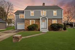 16 Squawfield Rd, Westfield, MA 01085 - Photo 1