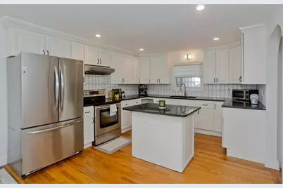16 Squawfield Rd, Westfield, MA 01085 - Photo 3