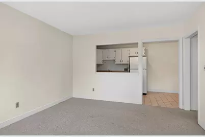 11 Cogswell Avenue #15, Cambridge, MA 02140 - Photo 5