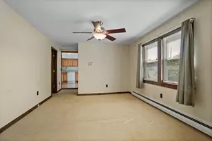 57 Liberty St, Leominster, MA 01453 - Photo 9