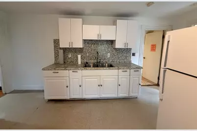 107 Bloomfield St #3, Boston, MA 02124 - Photo 3