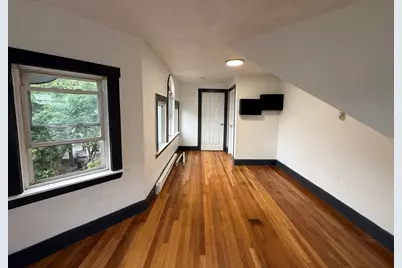 107 Bloomfield St #3, Boston, MA 02124 - Photo 9