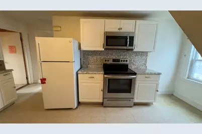 107 Bloomfield St #3, Boston, MA 02124 - Photo 3