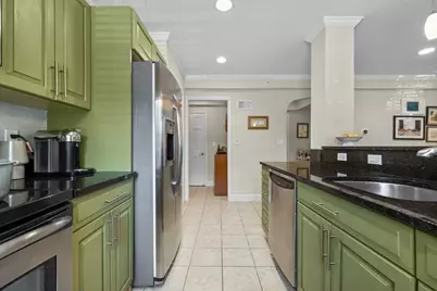 27-29 Commonwealth Ave #9, Newton, MA 02467 - Photo 7