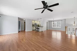 18 Devlin Dr, Chicopee, MA 01020 - Photo 3