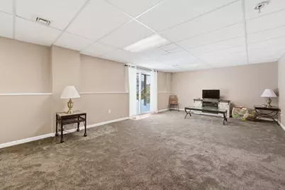 18 Devlin Dr, Chicopee, MA 01020 - Photo 31