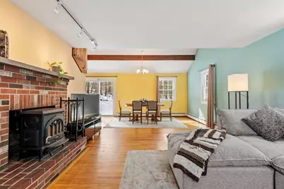 342 Cathy St, Fitchburg, MA 01420 - Photo 3