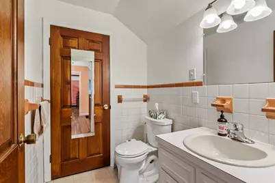 342 Cathy St, Fitchburg, MA 01420 - Photo 17