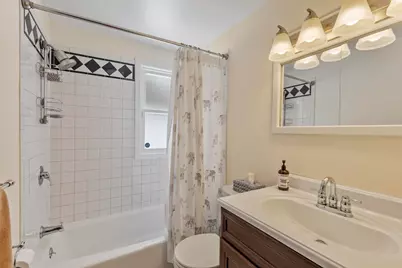 342 Cathy St, Fitchburg, MA 01420 - Photo 13