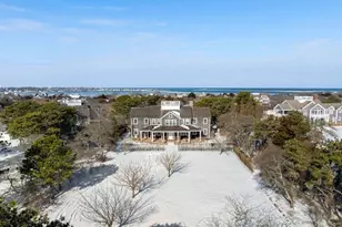 34 Brewster Rd, Nantucket, MA 02254 - Photo 19