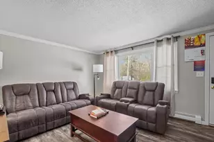 1638 Plymouth St, East Bridgewater, MA 02333 - Photo 7