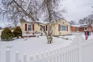 1730 Carew St, Springfield, MA 01104 - Photo 1