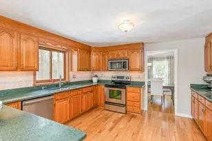 49 Windsor Ln, North Andover, MA 01845 - Photo 7