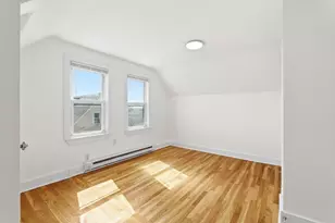 70 Bellevue St, Boston, MA 02125 - Photo 9