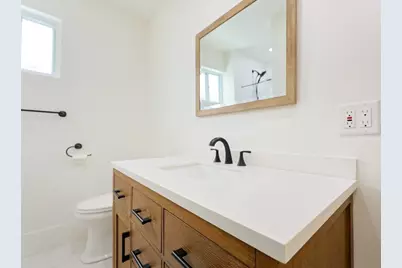 92 Alexander St, Framingham, MA 01702 - Photo 31