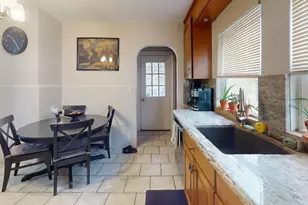 35 Willis Ave, Medford, MA 02155 - Photo 5