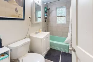 35 Willis Ave, Medford, MA 02155 - Photo 9