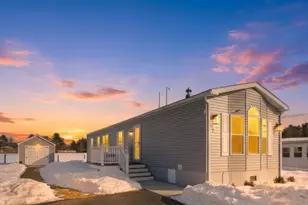 7 1st Ave, Westfield, MA 01085 - Photo 1