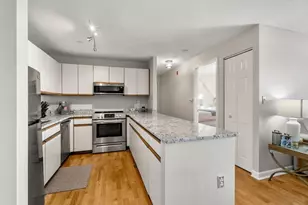 11 Church St, Salem, MA 01970 - Photo 9