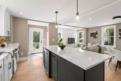 71 Whites Ave #71, Watertown, MA 02472 - Photo 1