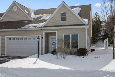 831 Ledgewood Way #831, Clinton, MA 01510 - Photo 3