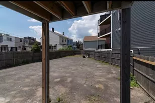 761 E 6th St, Boston, MA 02127 - Photo 9