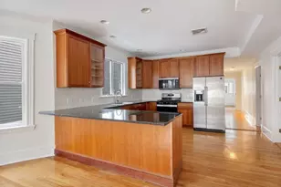114 Trowbridge, Cambridge, MA 02138 - Photo 19