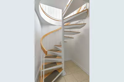 114 Trowbridge #1, Cambridge, MA 02138 - Photo 21