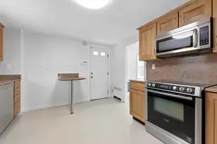 43 Brewster Rd, Medford, MA 02155 - Photo 7