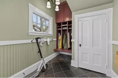 19 Chestnut Ter, Newton, MA 02459 - Photo 33