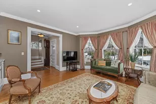 19 Chestnut Terrace, Newton, MA 02459 - Photo 5